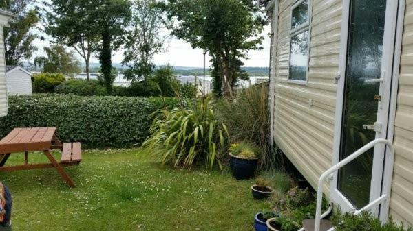 מלון Pine Ridge 59 Rockley Park Poole With Sea View Sleeps Six מראה חיצוני תמונה